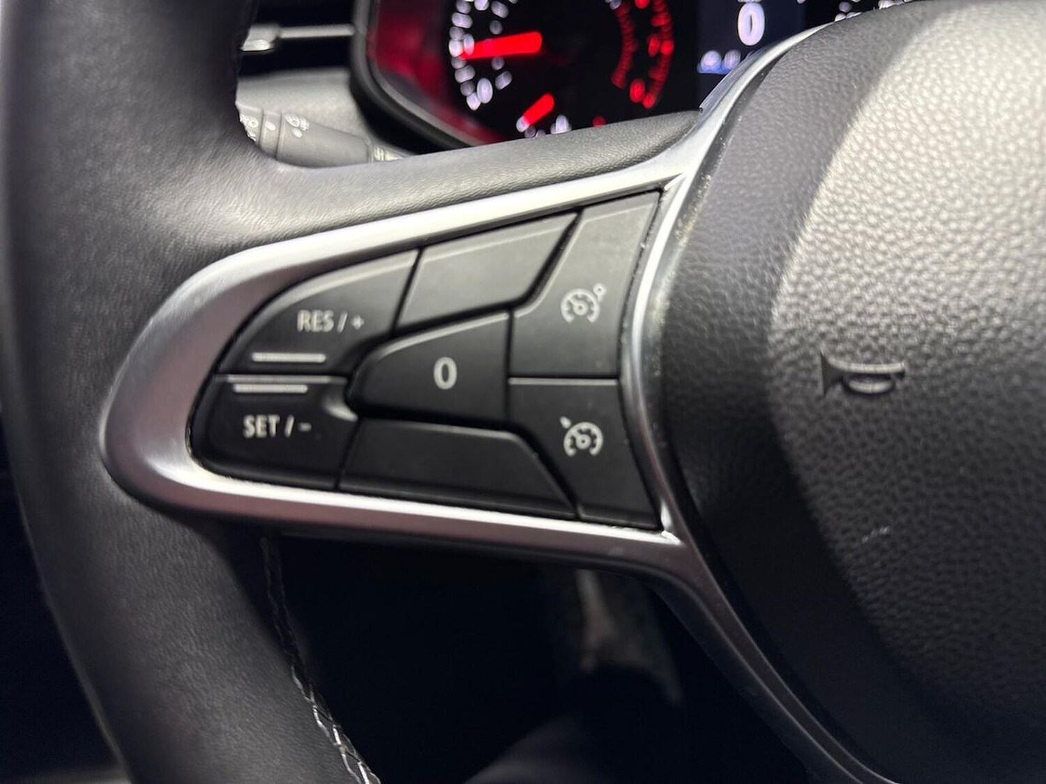 Used Renault Clio 2022 for sale - 78191369: Photo 28