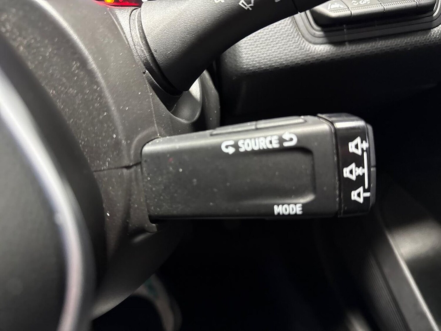 Used Renault Clio 2022 for sale - 78191369: Photo 29