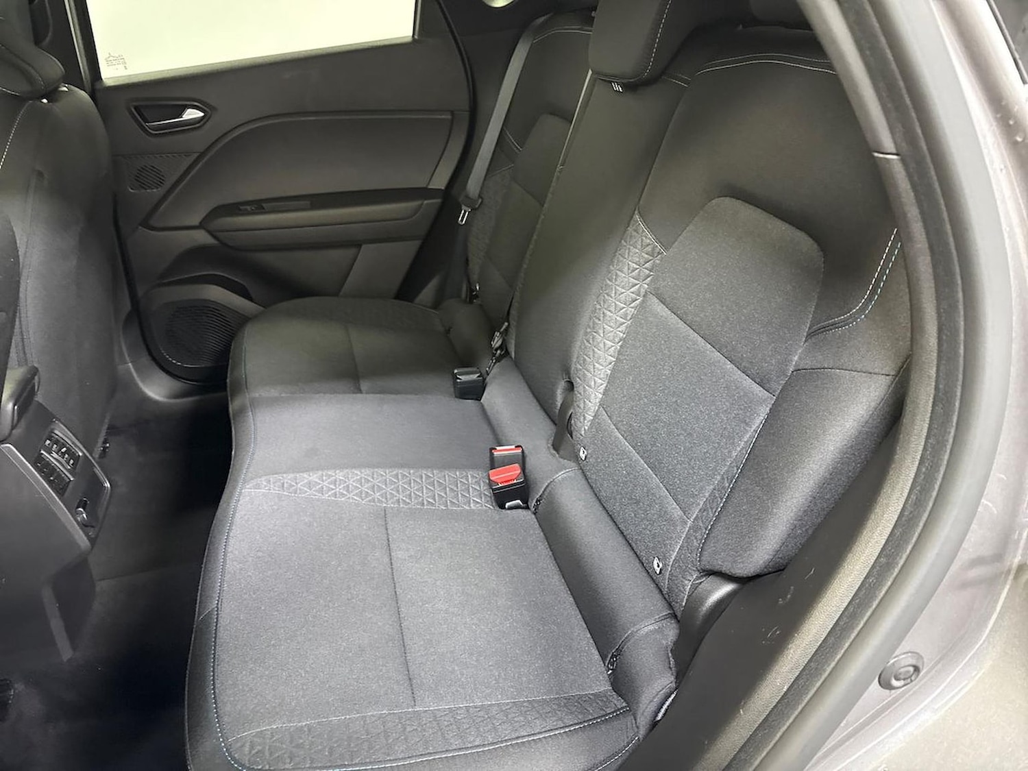 Used Renault Captur 2025 for sale - 78168978: Photo 18