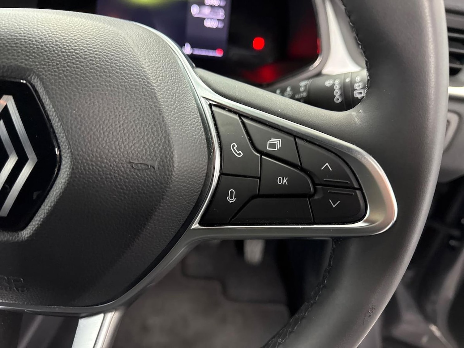 Used Renault Captur 2025 for sale - 78168978: Photo 26