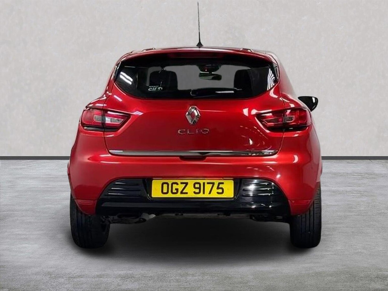 Used Renault Clio 2019 for sale - 77803450: Photo 4