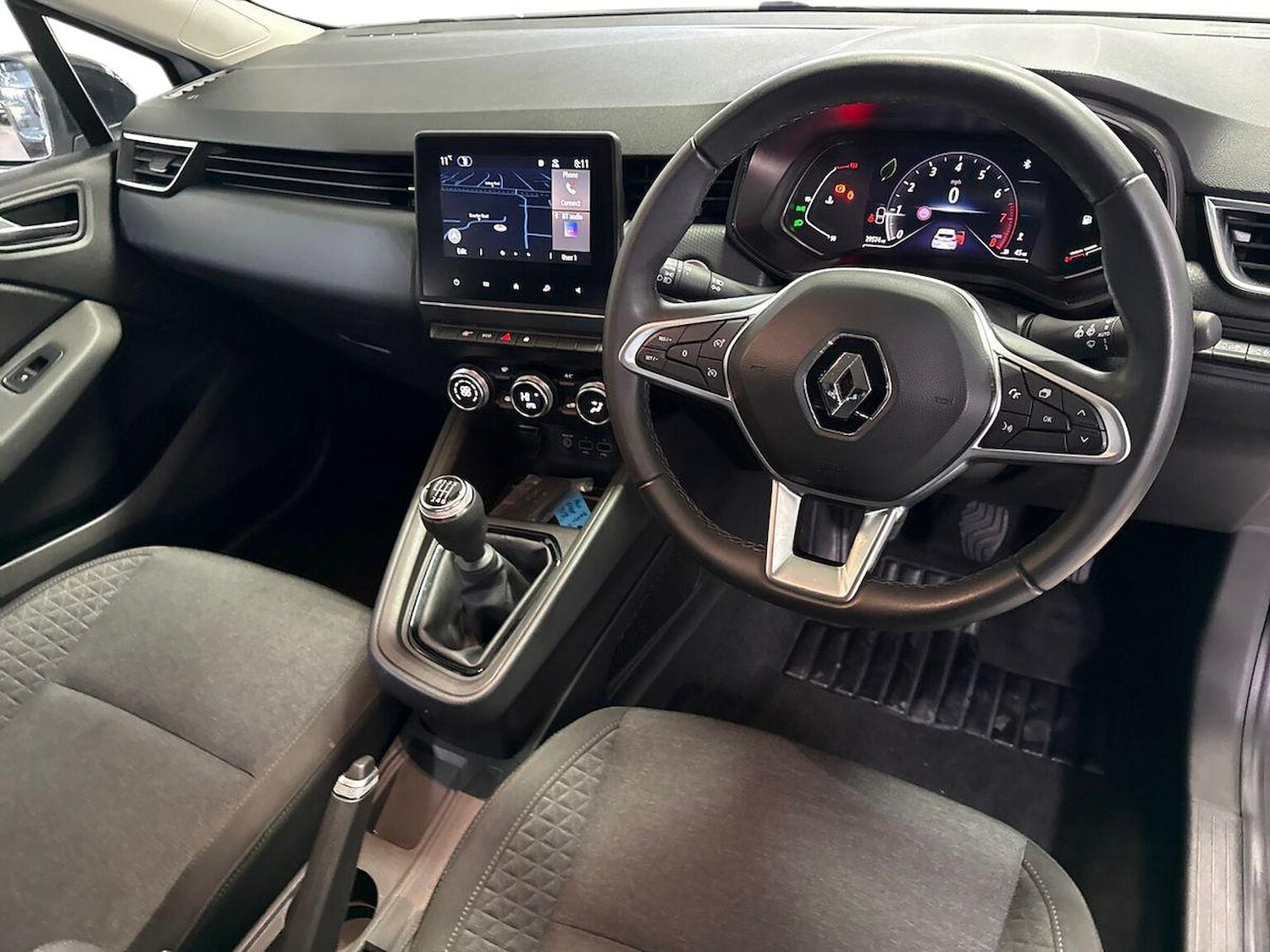 Used Renault Clio 2023 for sale - 78202131: Photo 17