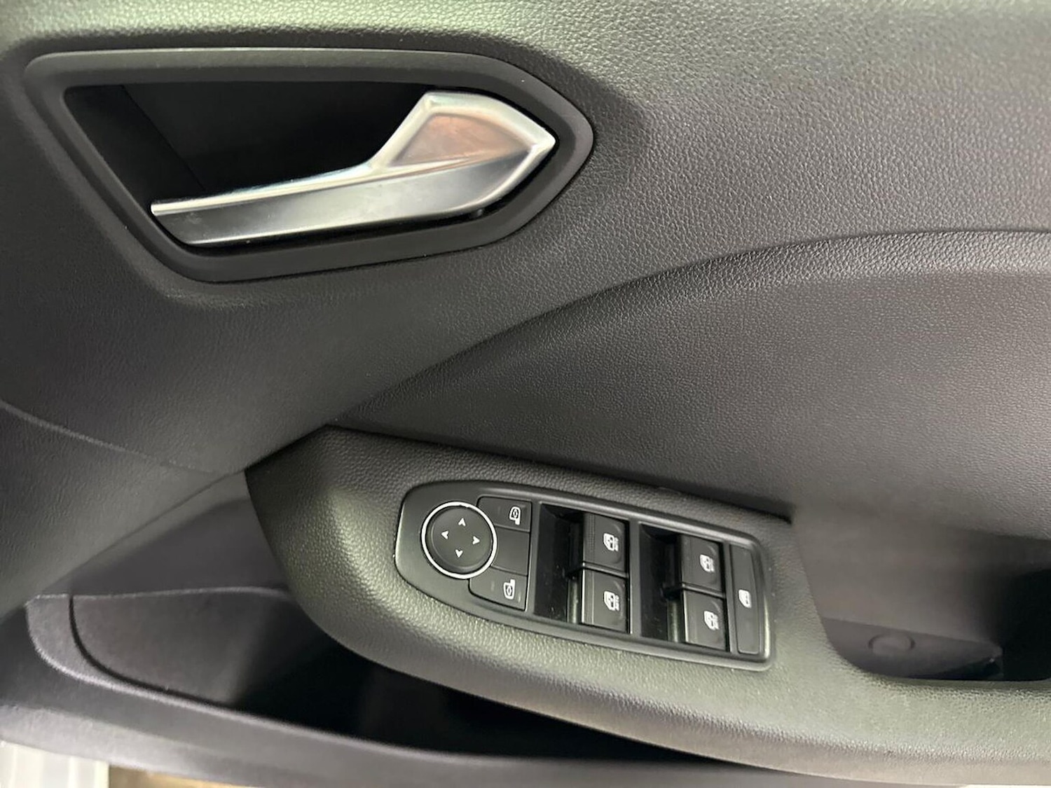 Used Renault Clio 2023 for sale - 78202131: Photo 23