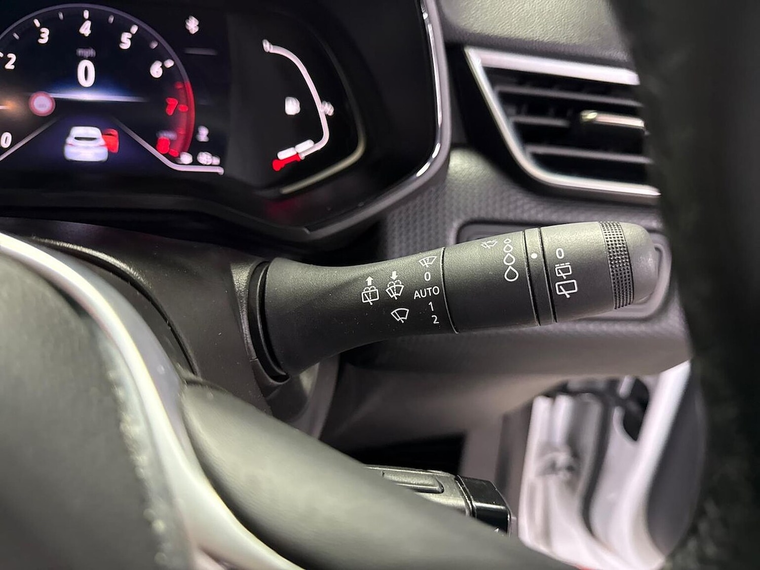 Used Renault Clio 2023 for sale - 78202131: Photo 29