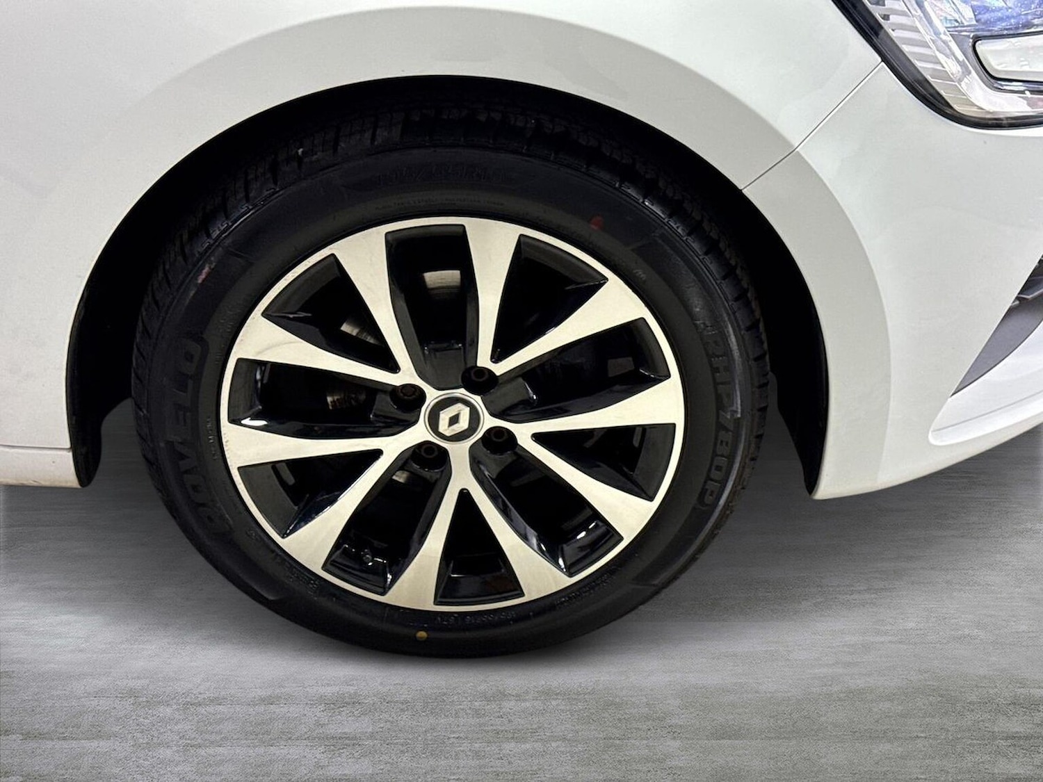 Used Renault Clio 2023 for sale - 78202131: Photo 8