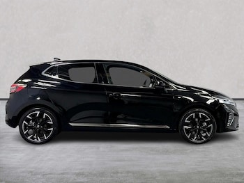 Used Renault Clio 2025 for sale - 75490582: Photo