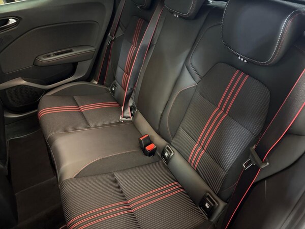 Used Renault Clio 2021 for sale - 76181404: Photo 16