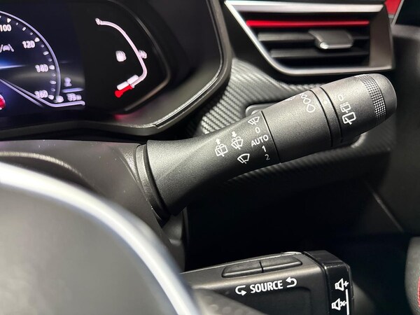 Used Renault Clio 2021 for sale - 76181404: Photo 26