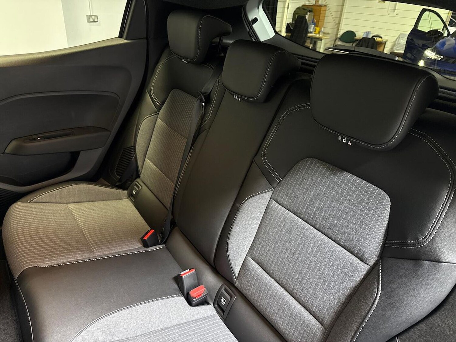 Used Renault Clio 2025 for sale - 77489732: Photo 16