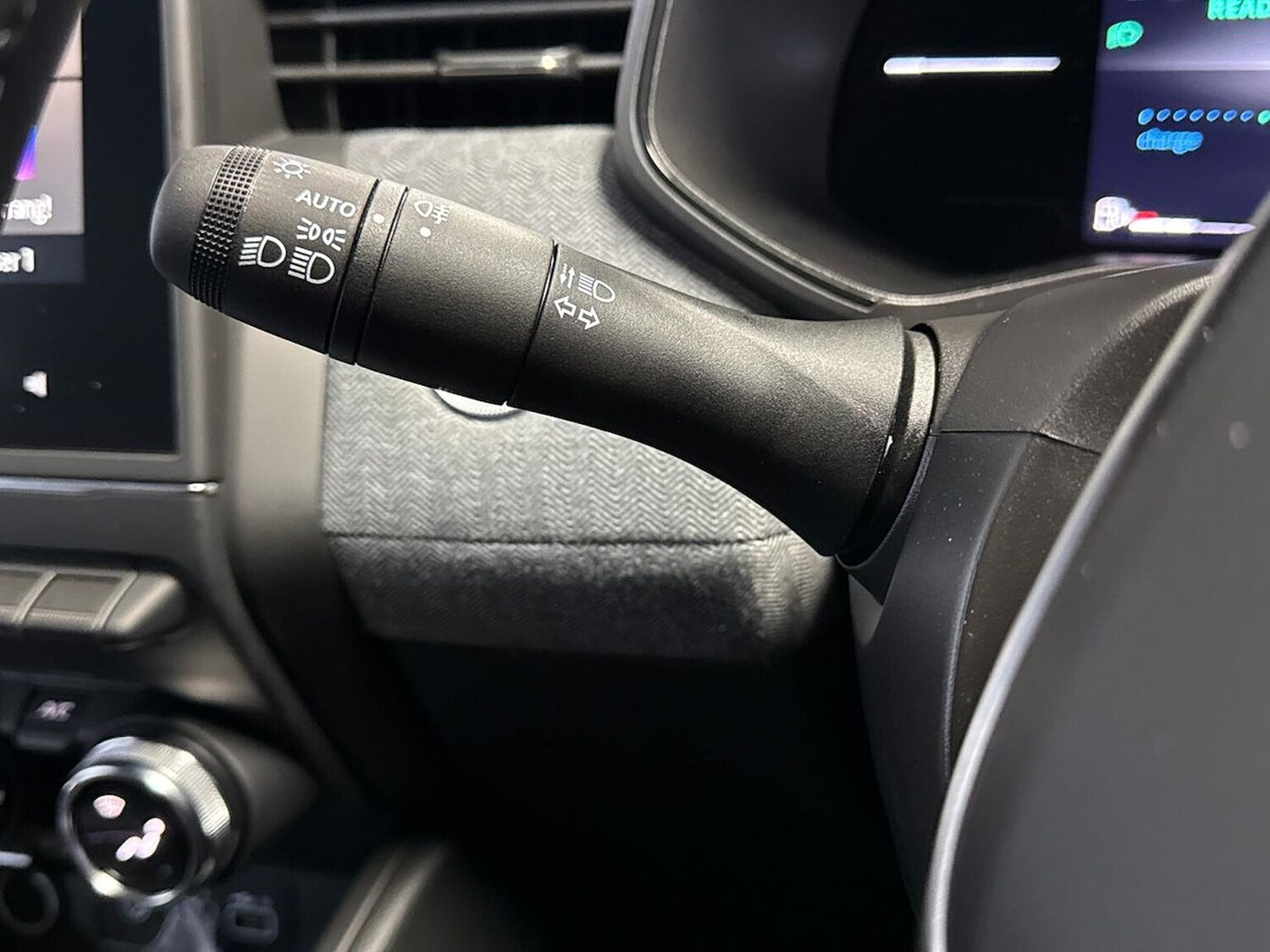 Used Renault Clio 2025 for sale - 77489732: Photo 26