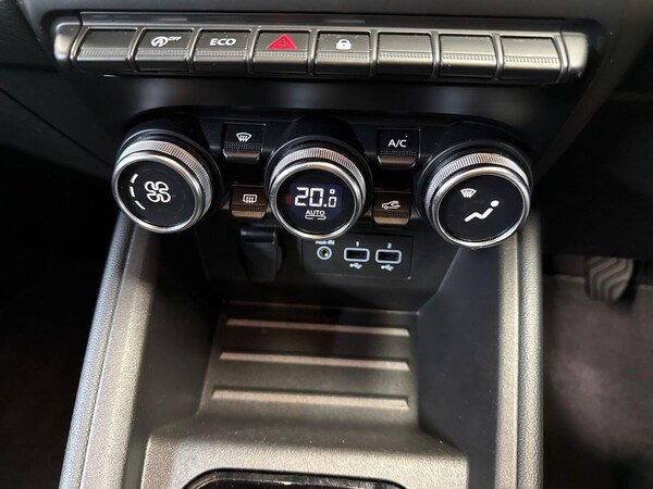 Used Renault Clio 2023 for sale - 76198398: Photo 12