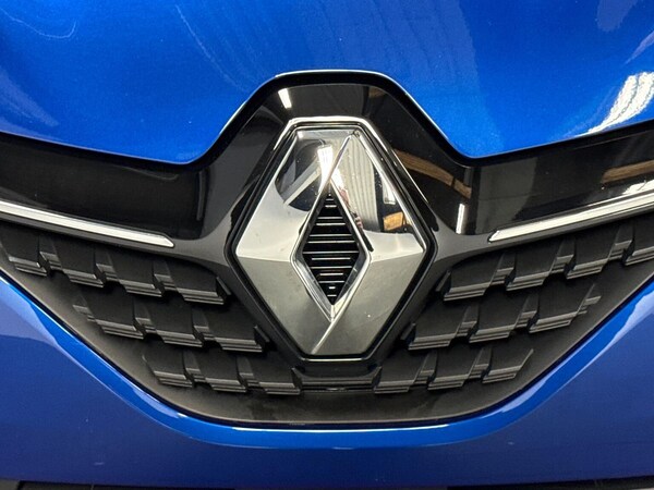 Used Renault Clio 2023 for sale - 76198398: Photo 28