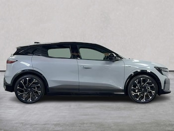 Used Renault Megane E Tech 2025 for sale - 79439021: Photo