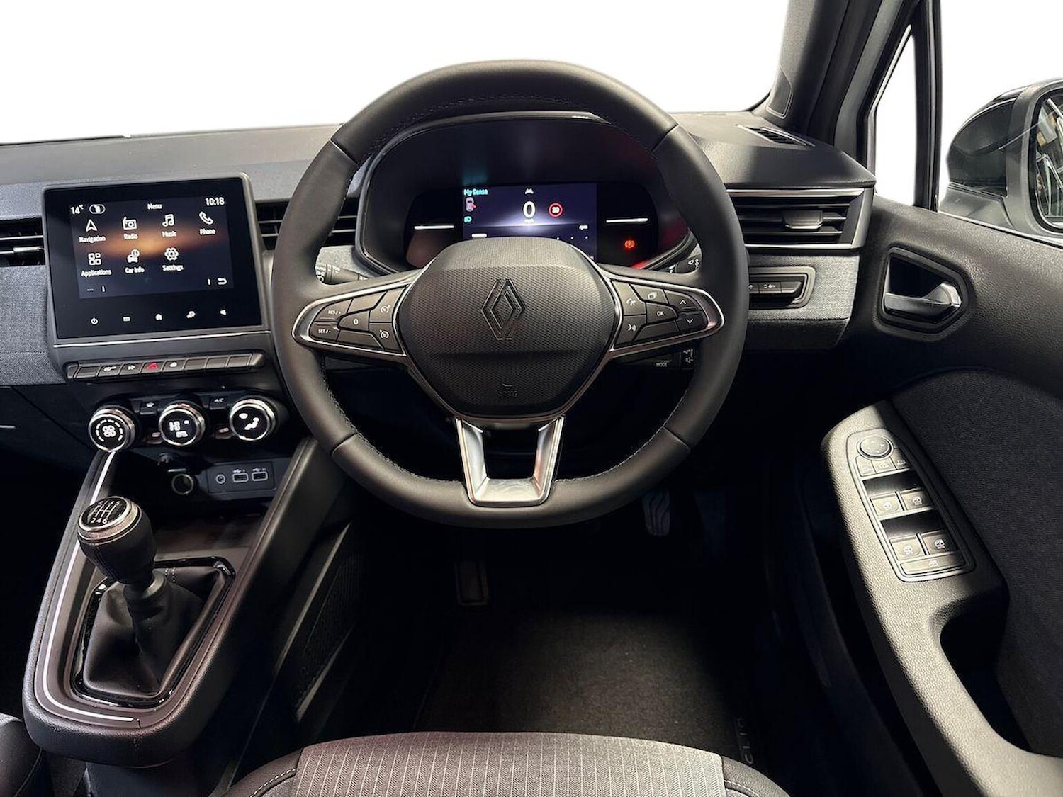 Used Renault Clio 2025 for sale - 77567712: Photo 9