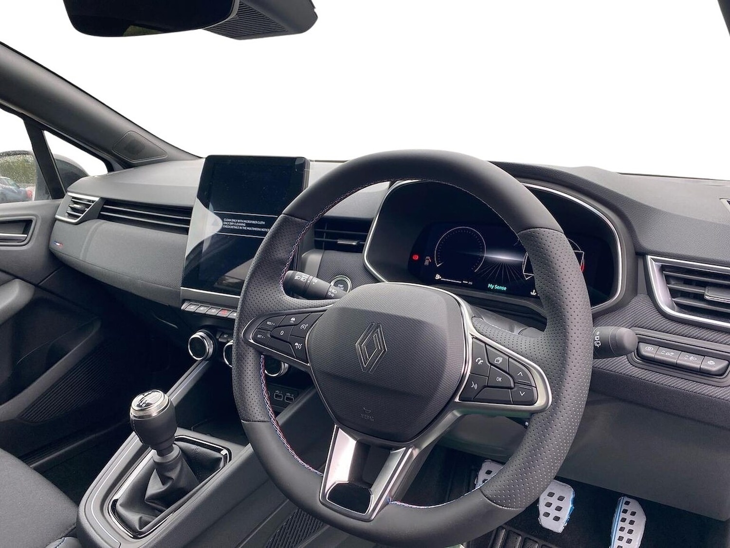 Used Renault Clio 2025 for sale - 76149518: Photo 15