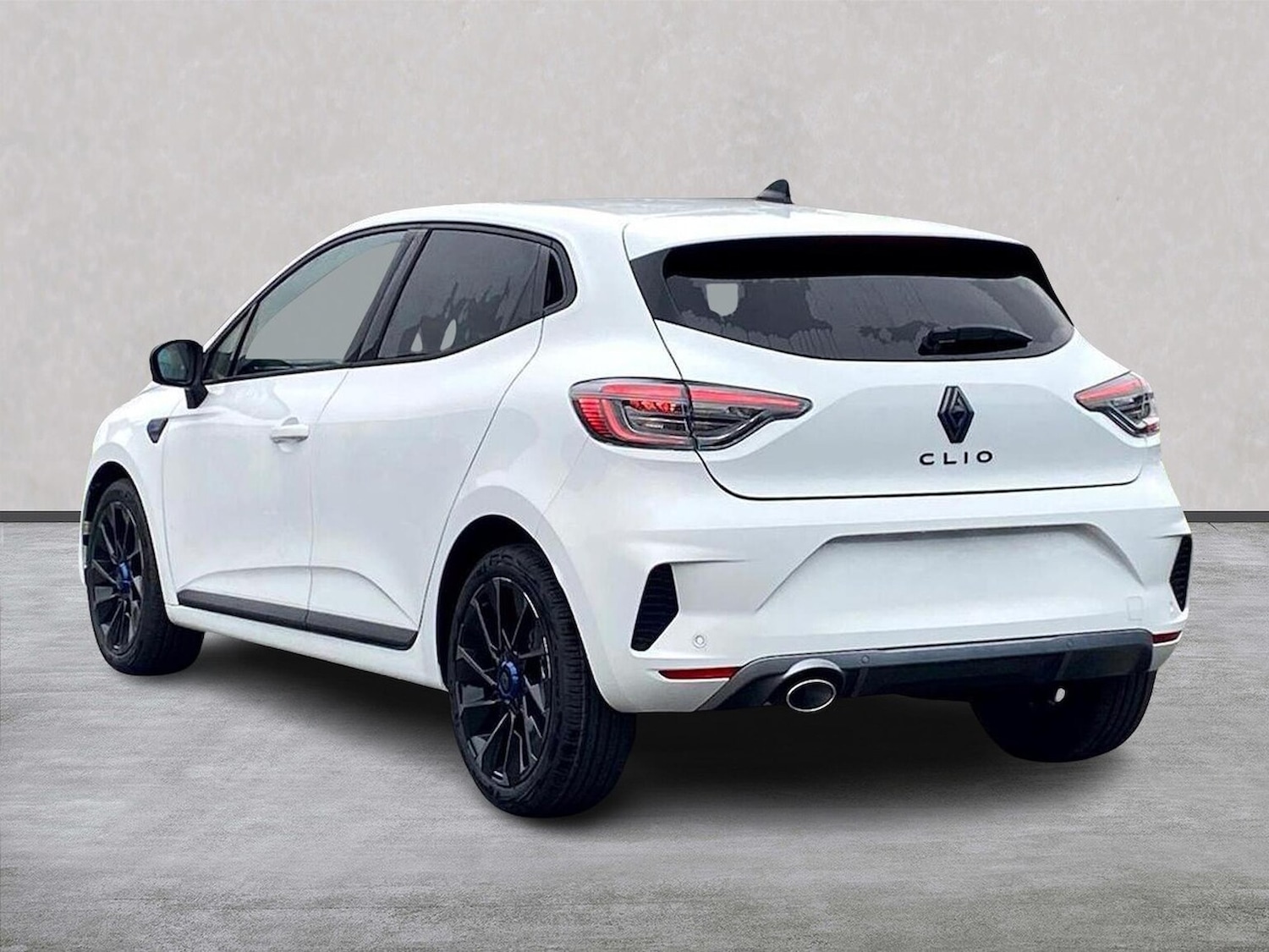 Used Renault Clio 2025 for sale - 76149518: Photo 2