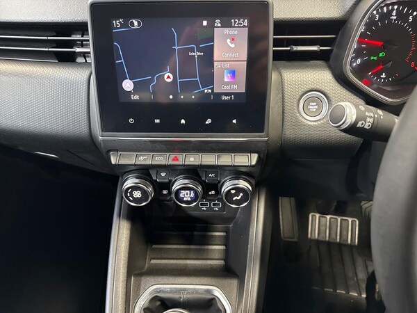 Used Renault Clio 2021 for sale - 76275109: Photo 13