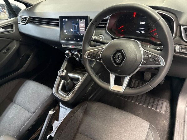 Used Renault Clio 2021 for sale - 76275109: Photo 15