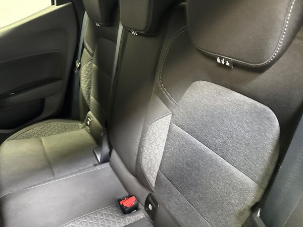 Used Renault Clio 2021 for sale - 76275109: Photo 16