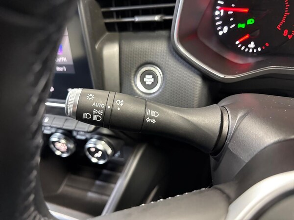 Used Renault Clio 2021 for sale - 76275109: Photo 26