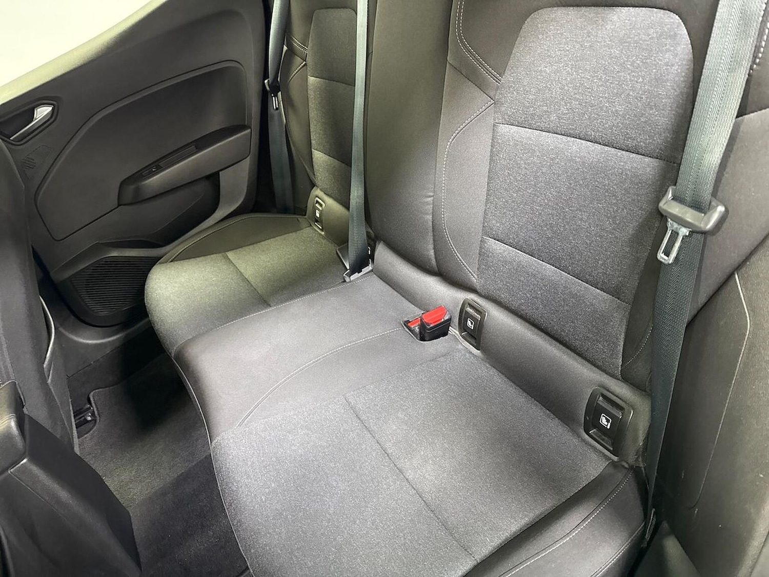 Used Renault Clio 2022 for sale - 77639278: Photo 16