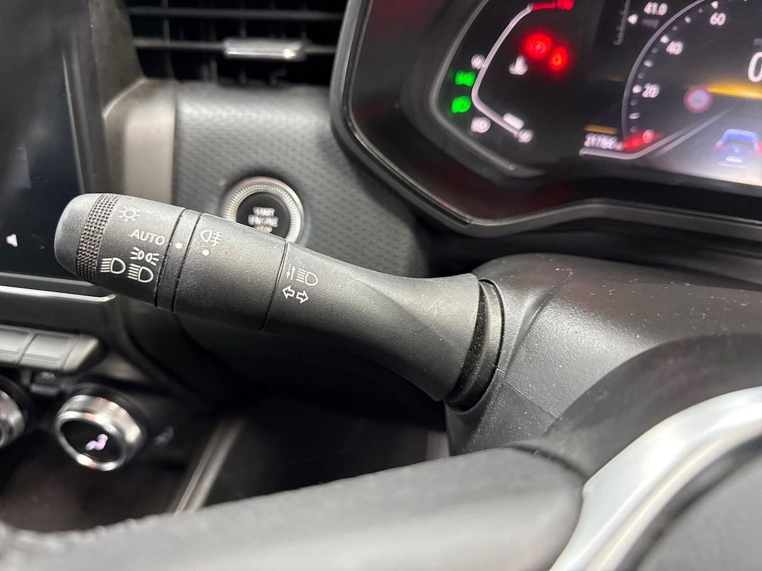 Used Renault Clio 2022 for sale - 77639278: Photo 26