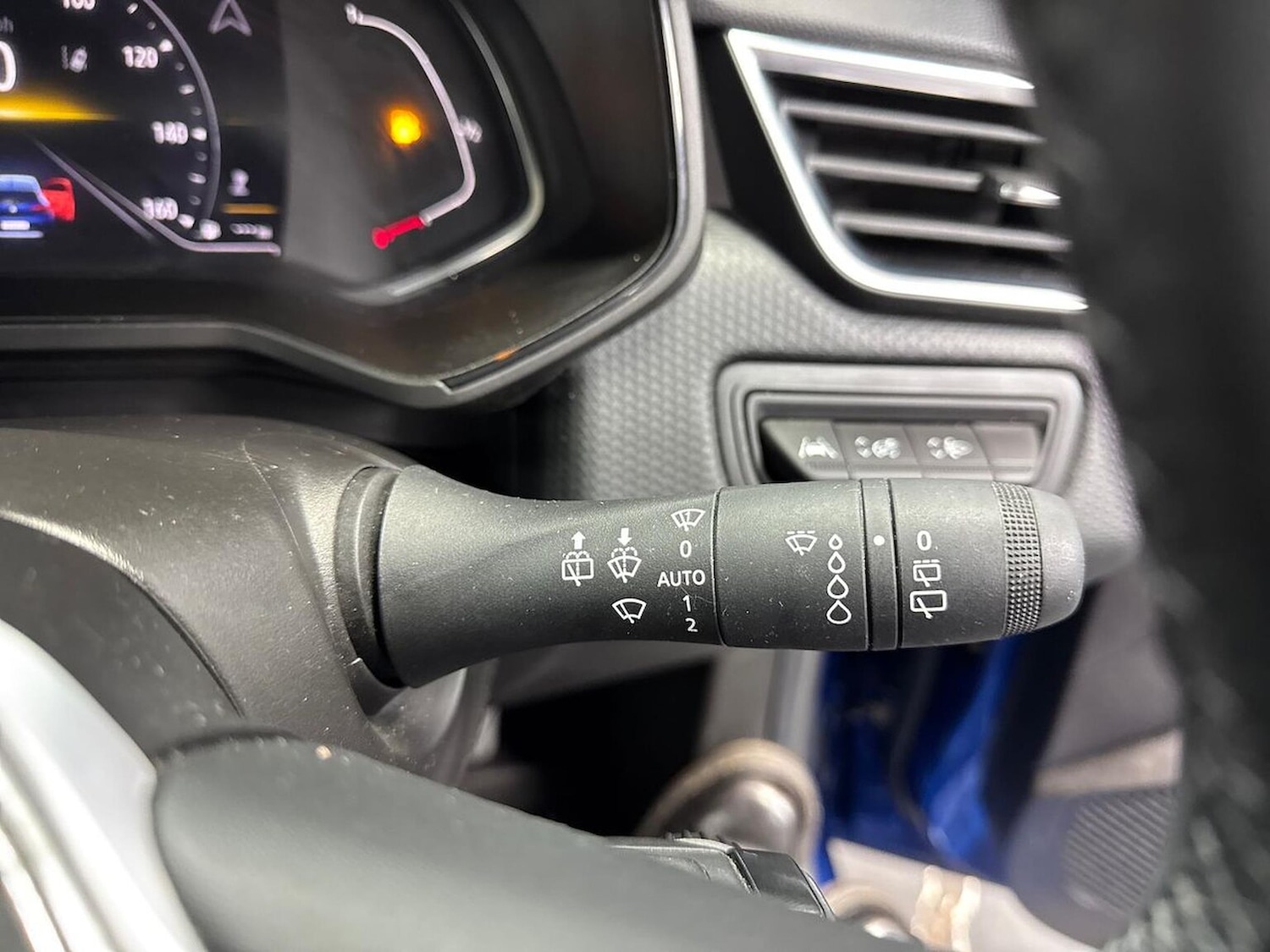 Used Renault Clio 2022 for sale - 77639278: Photo 27