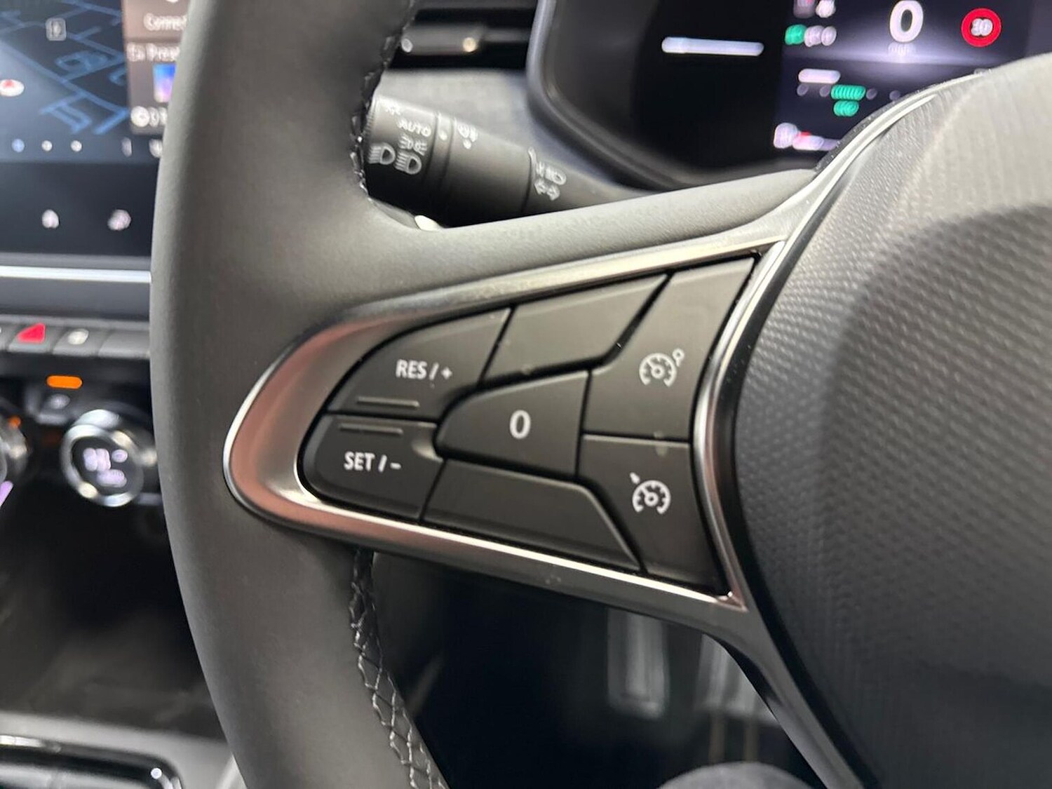 Used Renault Clio 2025 for sale - 77489755: Photo 24