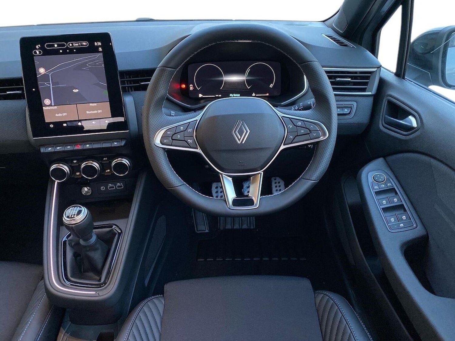 Used Renault Clio 2025 for sale - 76134257: Photo 9