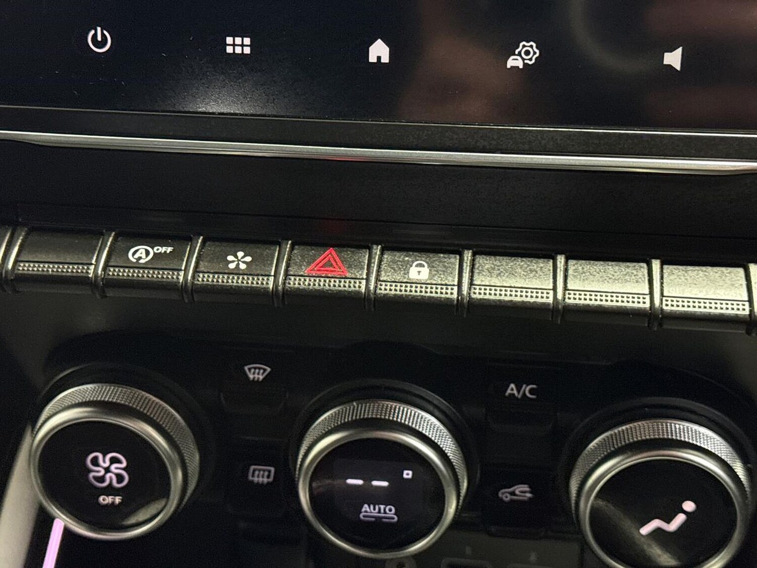 Used Renault Clio 2022 for sale - 77489757: Photo 22