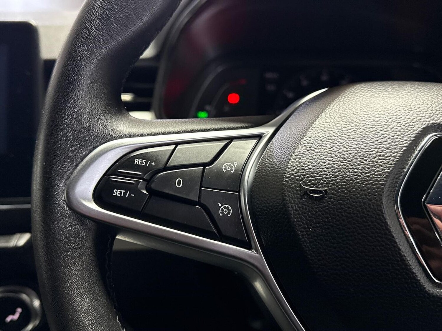 Used Renault Clio 2022 for sale - 77489757: Photo 24