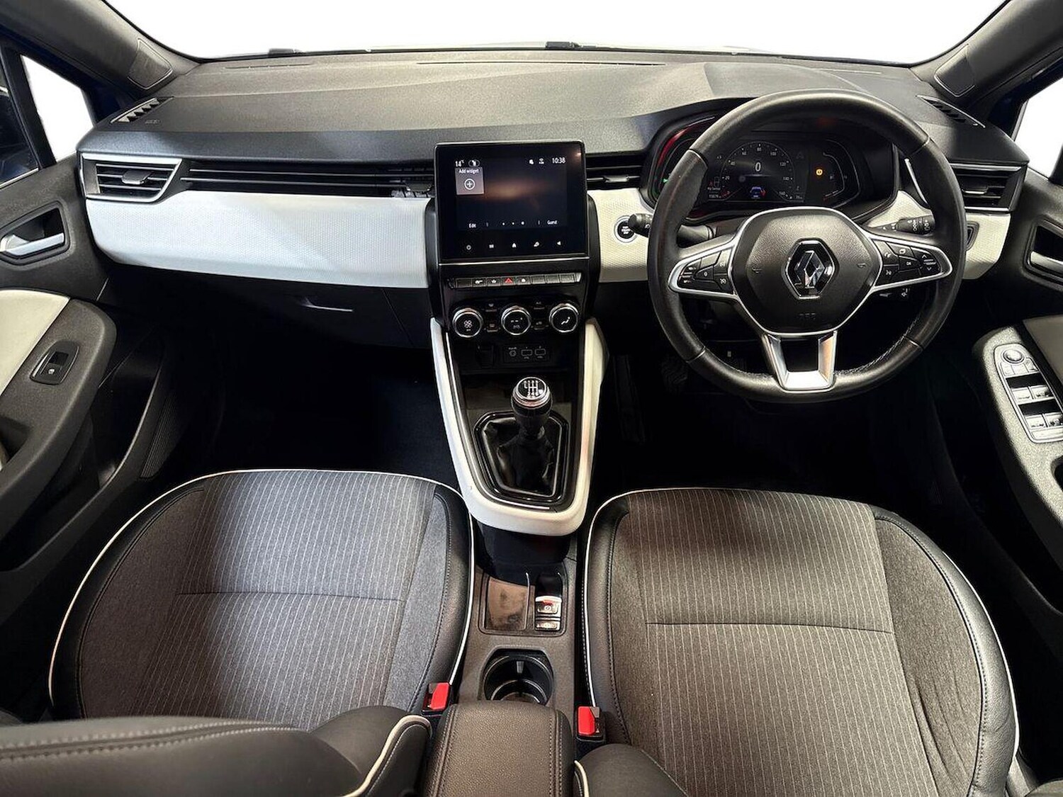 Used Renault Clio 2022 for sale - 77489757: Photo 8