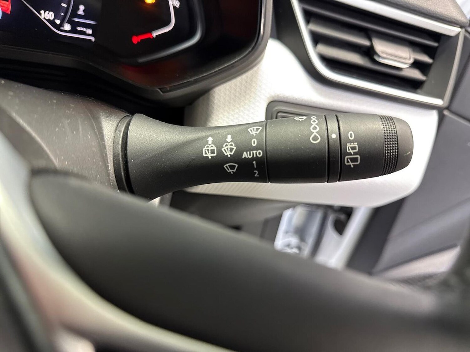 Used Renault Clio 2022 for sale - 76422367: Photo 27