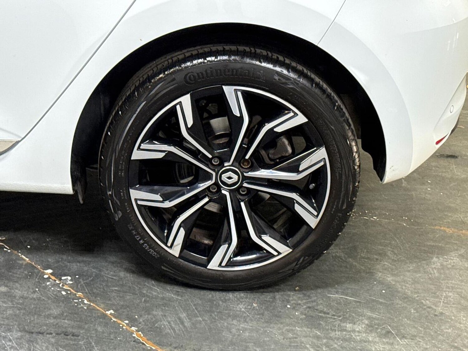 Used Renault Clio 2022 for sale - 76422367: Photo 6