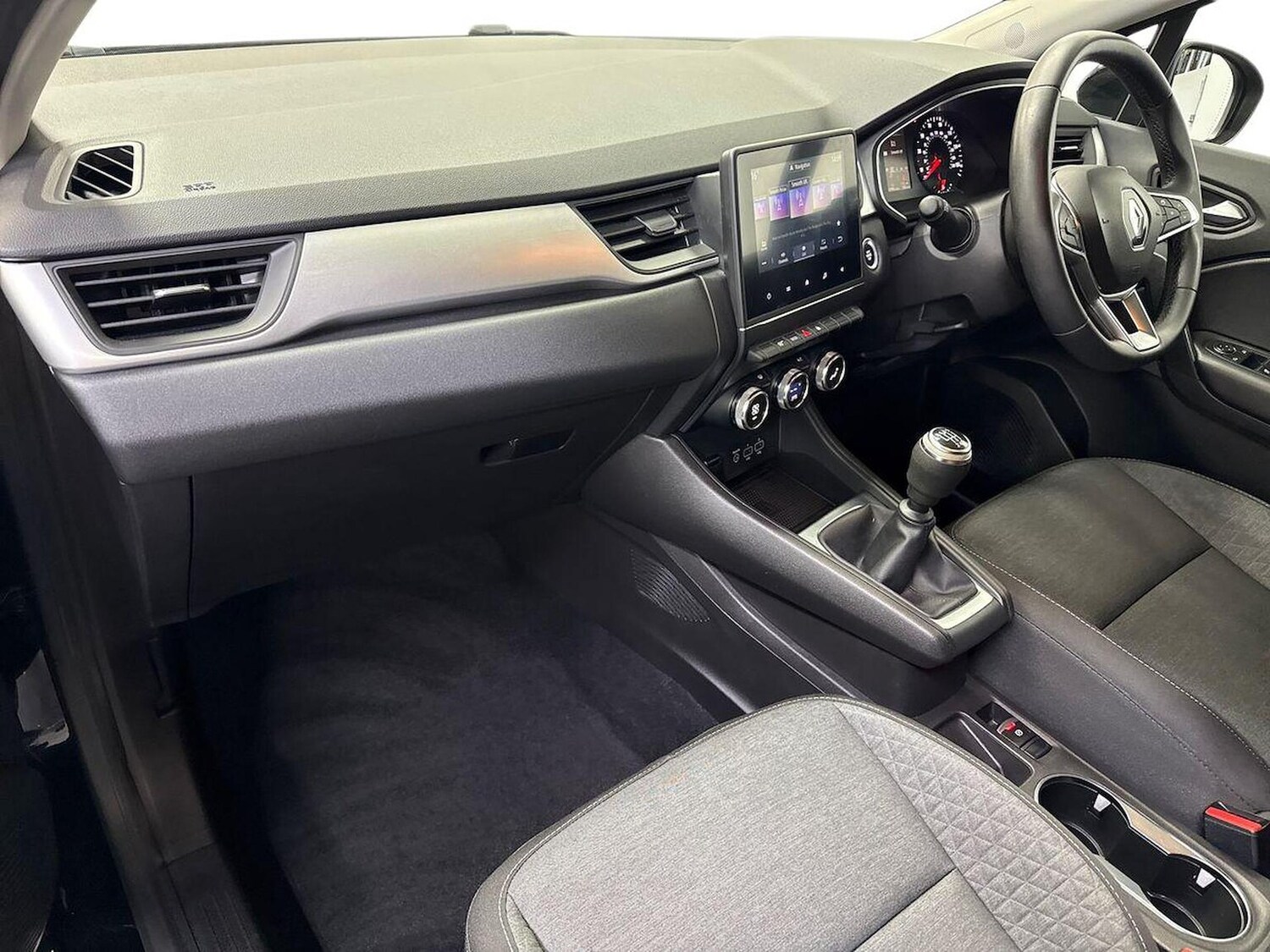 Used Renault Captur 2022 for sale - 78190970: Photo 7