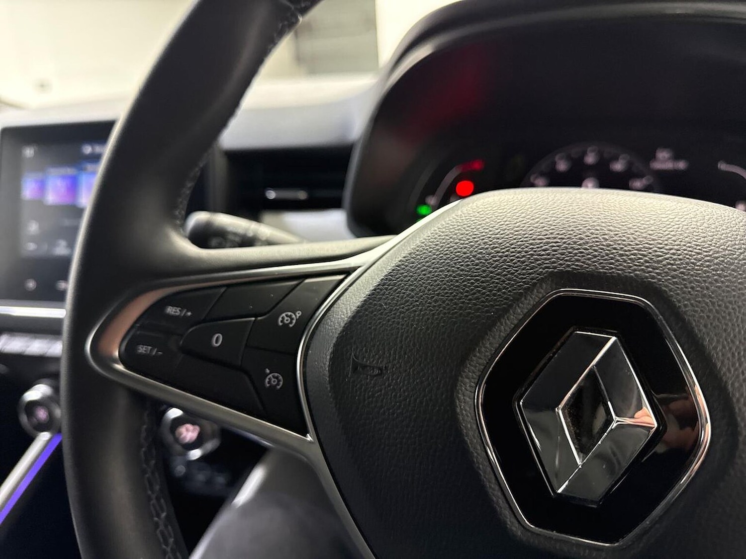 Used Renault Clio 2023 for sale - 78202132: Photo 26