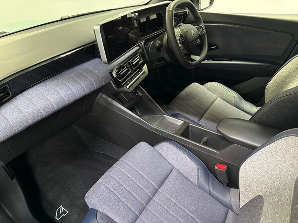 Used Renault 4 2025 for sale - 76275108: Photo 7