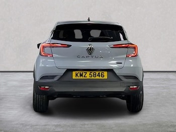 Used Renault Captur 2026 for sale - 78640546: Photo