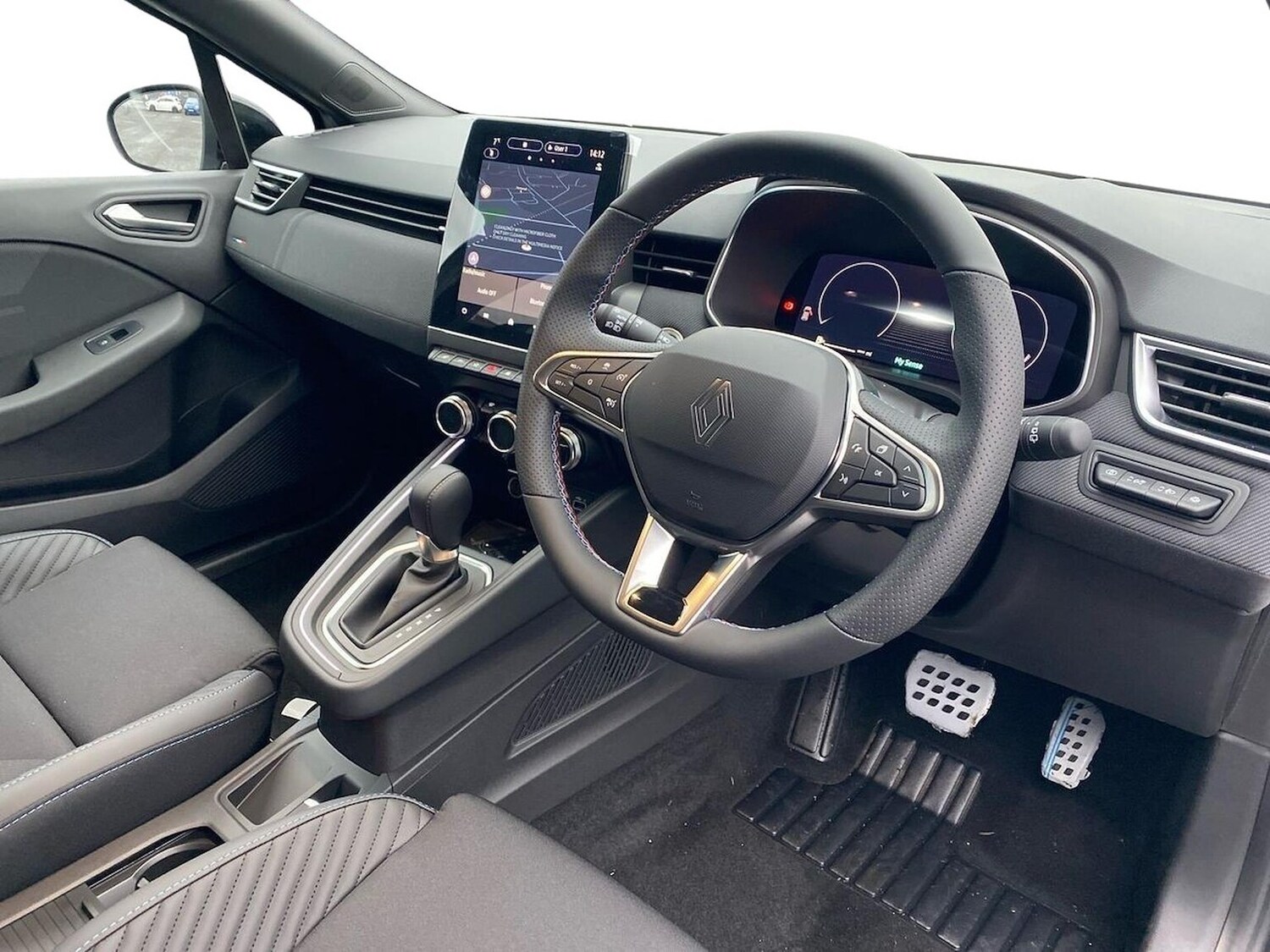 Used Renault Clio 2025 for sale - 77024263: Photo 15