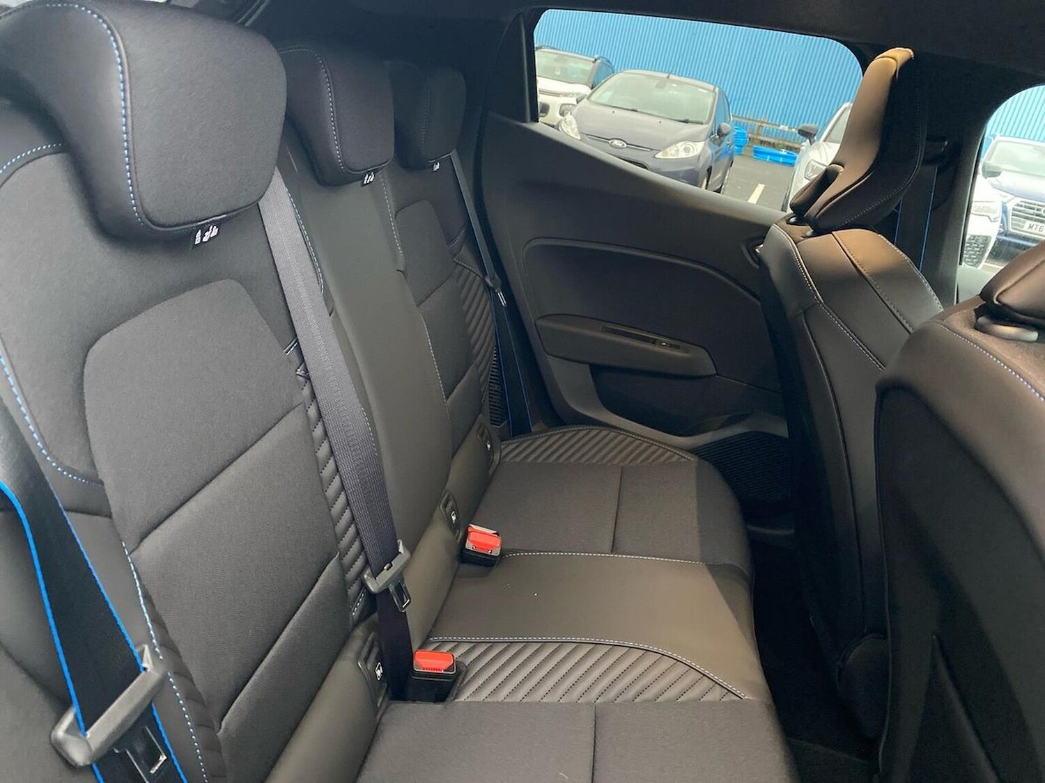 Used Renault Clio 2025 for sale - 77024263: Photo 16