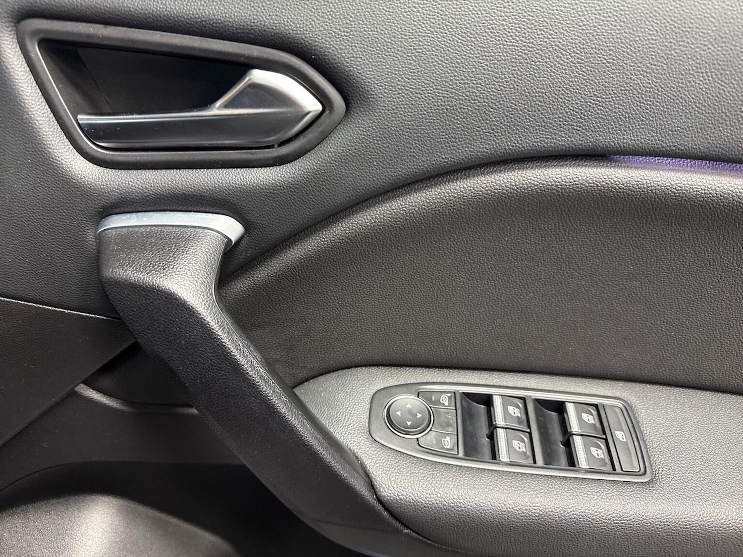 Used Renault Captur 2022 for sale - 76129045: Photo 21