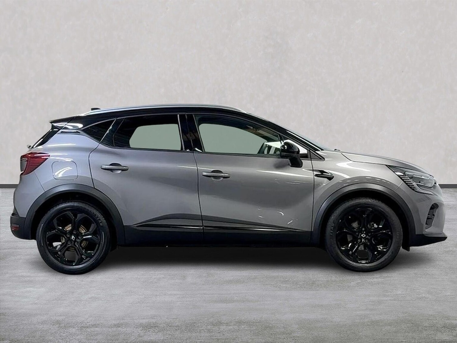 Used Renault Captur 2022 for sale - 76129045: Photo 3