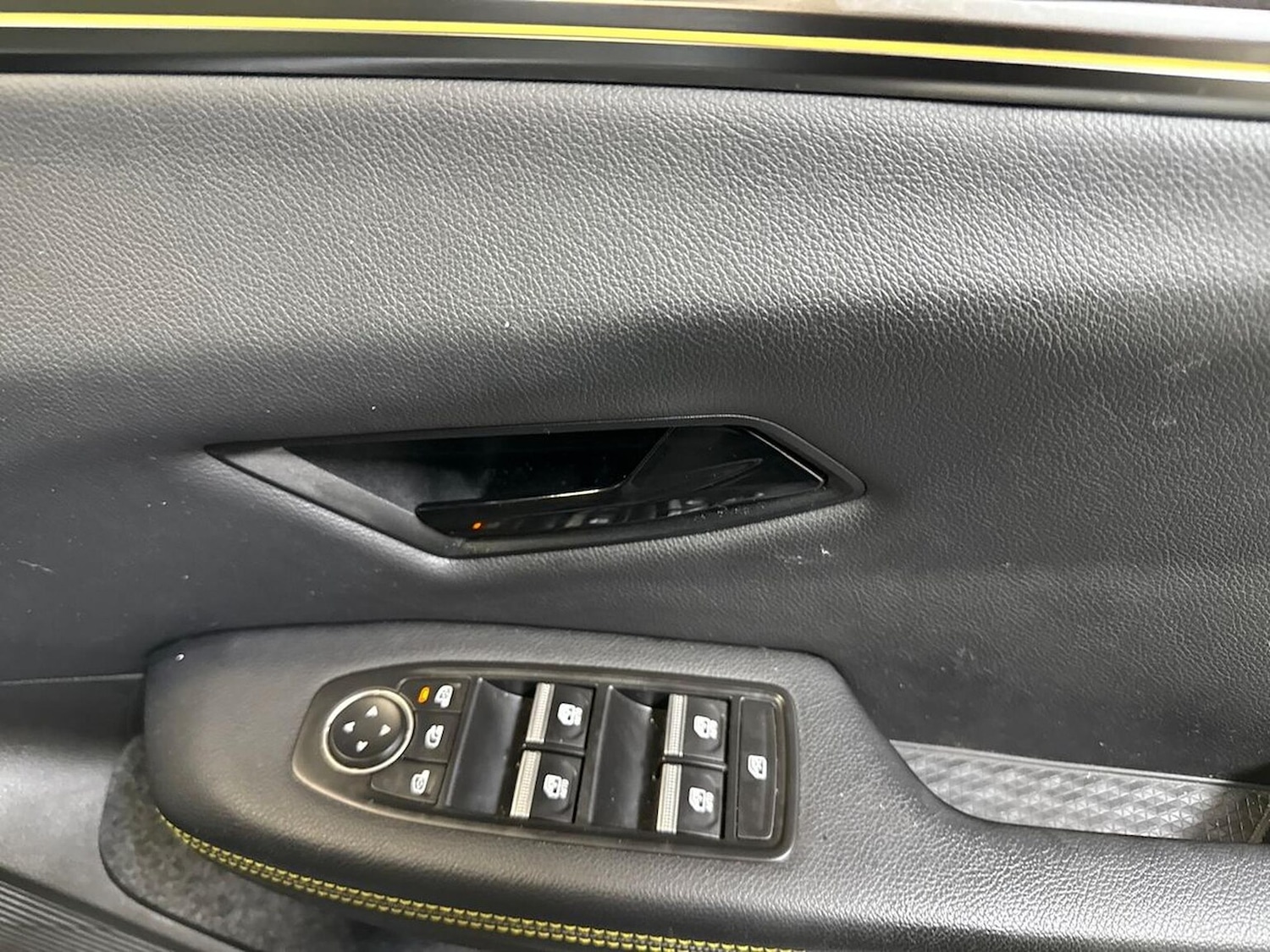 Used Renault Megane E Tech 2023 for sale - 76455215: Photo 21