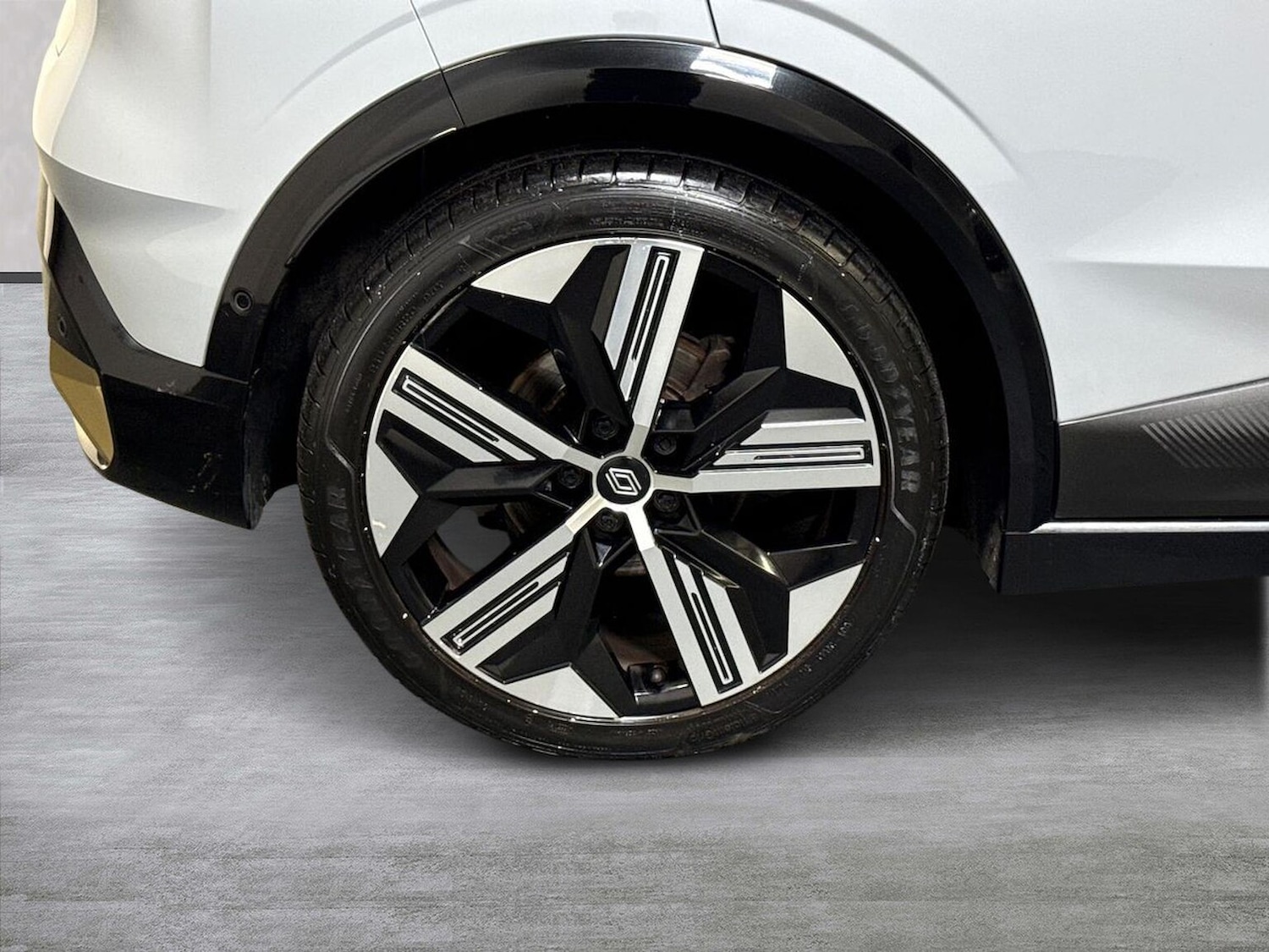 Used Renault Megane E Tech 2023 for sale - 76455215: Photo 6