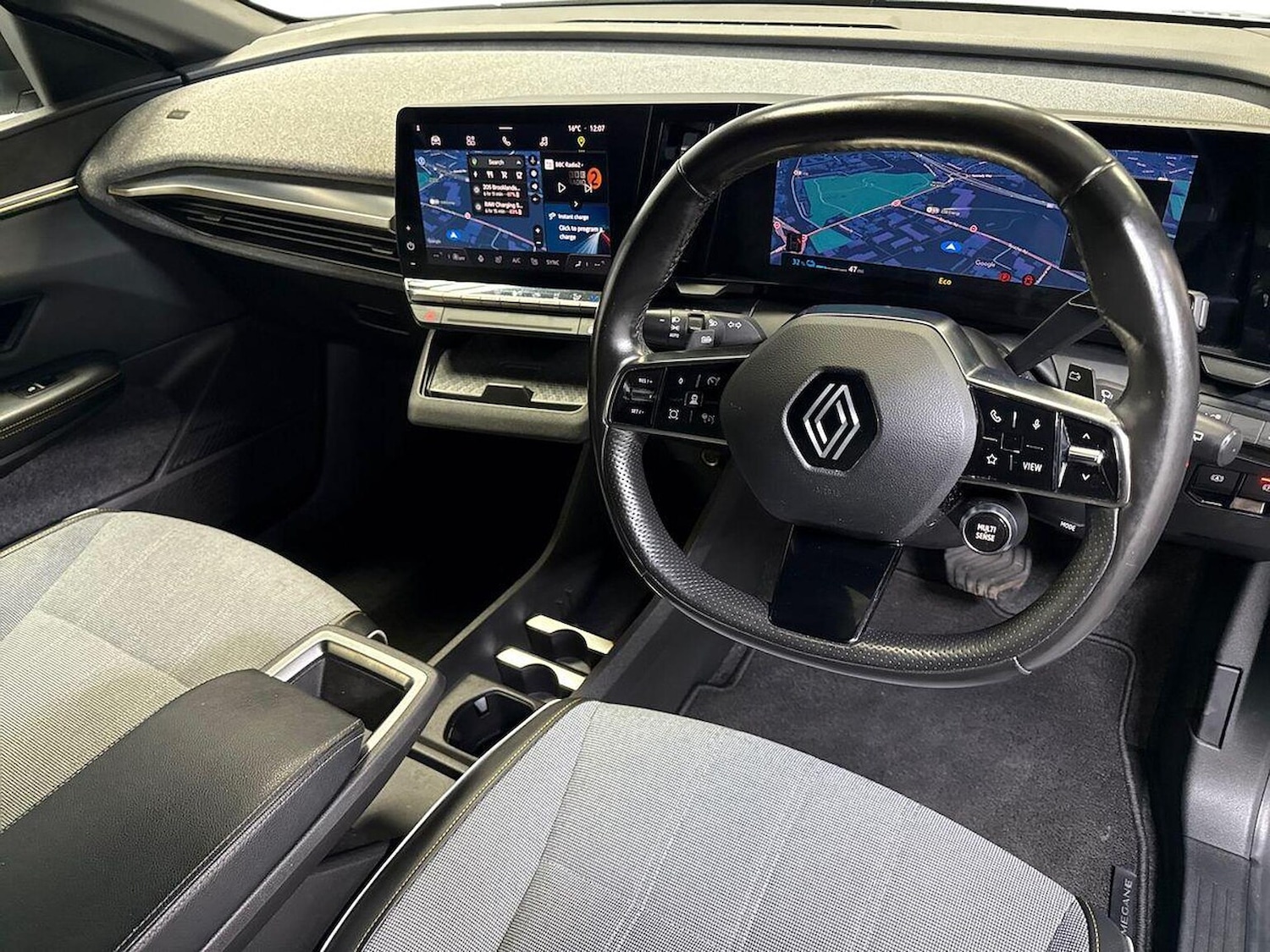 Used Renault Megane E Tech 2023 for sale - 76455215: Photo 8