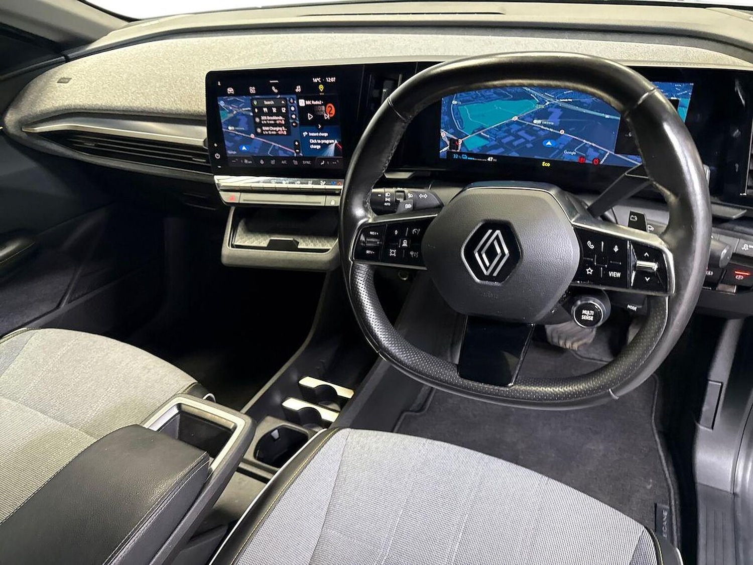 Used Renault Megane E Tech 2023 for sale - 76455215: Photo 9