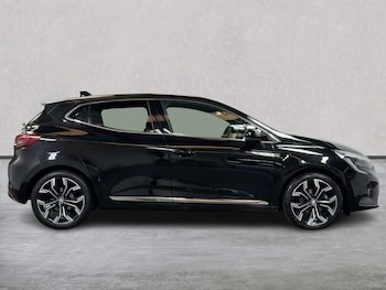Used Renault Clio 2022 for sale - 79352996: Photo