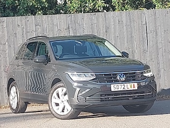 Volkswagen - Tiguan