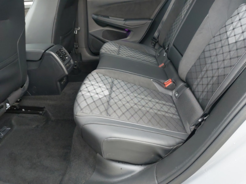 Used Volkswagen Golf 2024 for sale - 77228883: Photo 6