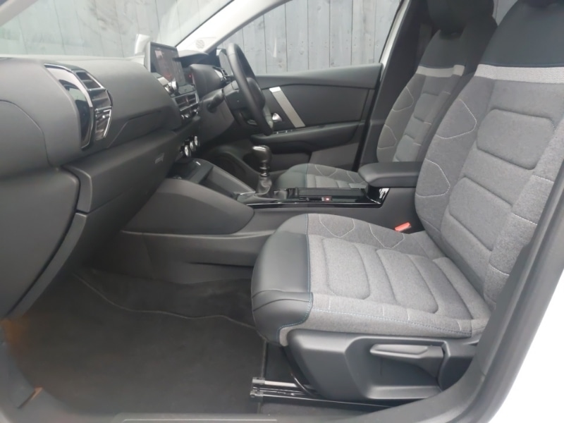 Used Citroen C4 2023 for sale - 76614095: Photo 5